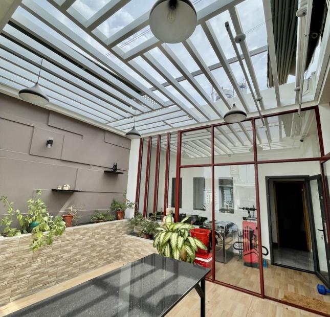 Chính chủ bán nhà Hoàng Diệu 2, Hẻm xe hơi, DT 160m2 - 7.9 Tỷ GỌI 0962725123