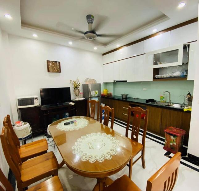 Bán nhà riêng tại Đường Bạch Thái Bưởi, Hà Đông,  Hà Nội diện tích 43m2  giá 5.7 Tỷ lh 0333846866