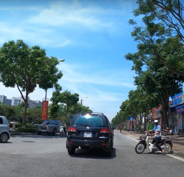 Hiếm! Bán gấp nhà mặt phố Trường Lâm, DT: 86M2, đường 21M, Vỉa hè ô tô tránh, kinh doanh sầm uất!