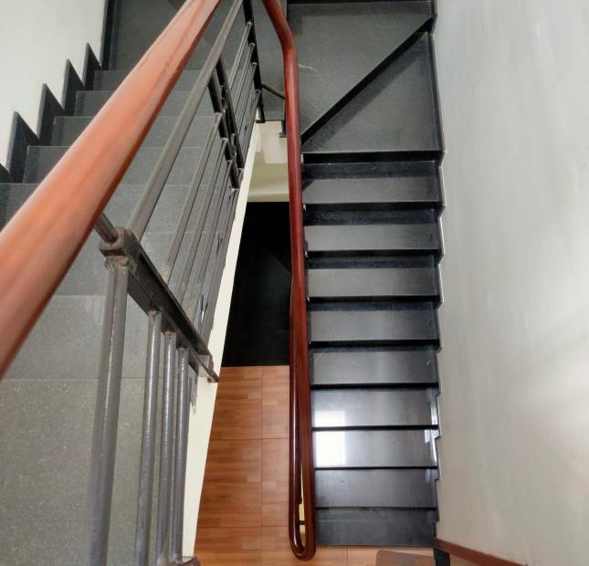 Nhà ĐẸP HIẾM HXH Nguyễn Văn Công 66m2 (4.5 x 15m) 4 Tầng chỉ 8tỷ