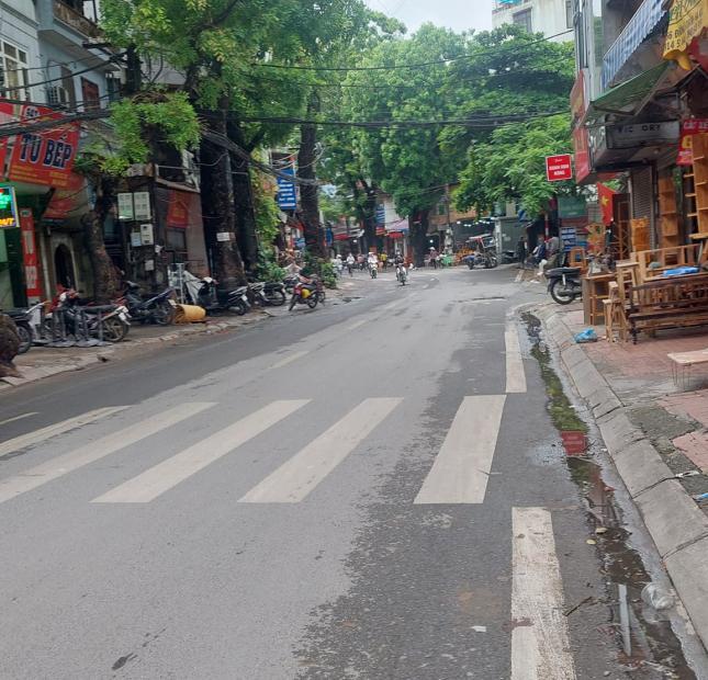 NHÀ LA THÀNH GẦN BỆNH VIỆN PHỤ SẢN TRUNG ƯƠNG, DT 26M, 3T, MT3,1M, GIÁ 5,8 TỶ