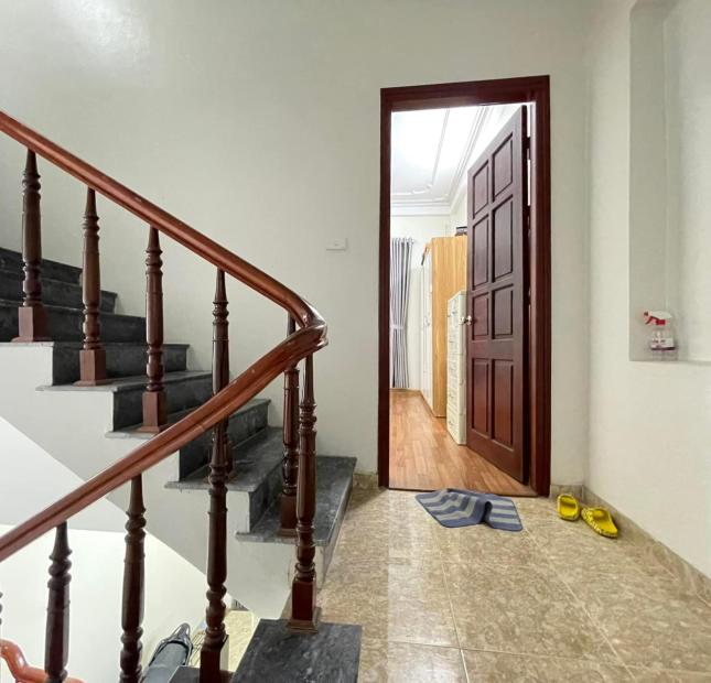 Nhà hiếm! chỉ 3.43tỷ-52m2-5T, Cho Thuê Tốt, Bán Nhà Văn La, Đt:0977690119 (Gọi 24/7)