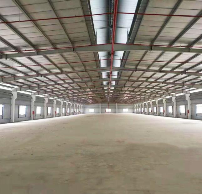 BÁN NHÀ XƯỞNG 8000M2 KHUÔN VIÊN 6300M2 THUỘC KCN HUYỆN ĐỨC HÒA, TỈNH LONG AN