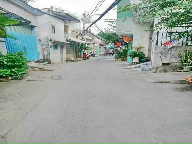 Chính chủ gửi bán nhà 2 lầu mặt tiền hẻm xe hơi Bùi Văn Ba P. Tân Thuận Đông Q7.