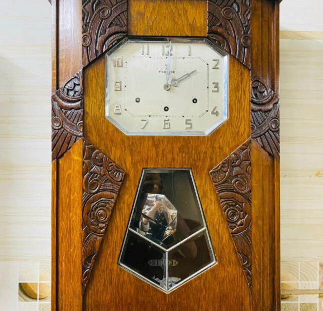 Đồng Hồ treo tường mang thương hiệu Vedette