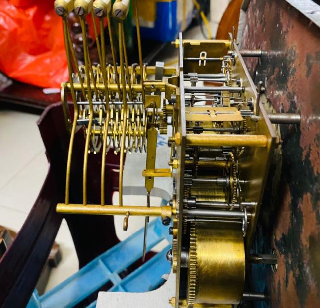 Đồng Hồ treo tường mang thương hiệu Vedette