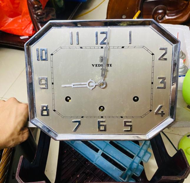 Đồng Hồ treo tường mang thương hiệu Vedette