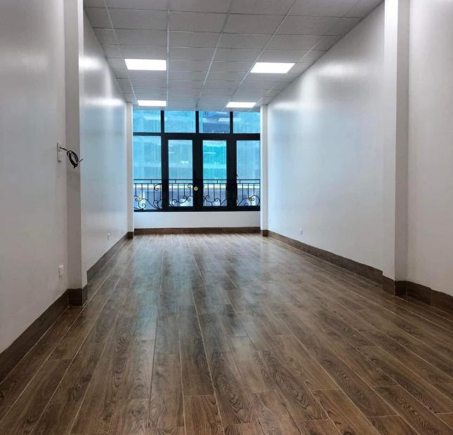 Bán nhà mặt phố Võ Chí Công lô góc - vỉa hè- kinh doanh bóng 65m2 mt5m 7T thang máy 34 tỷ .