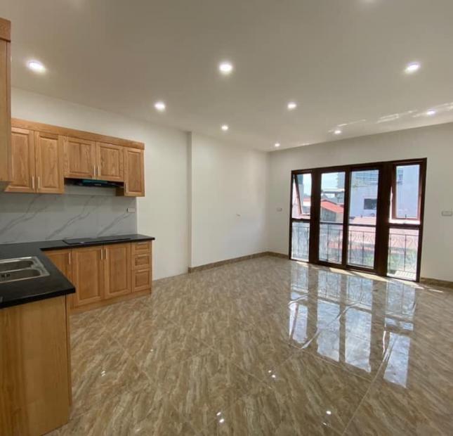Nhà mới lô góc Thụy Khuê ngõ thông Hồ Tây lộng gió,5 tầng 49m2 giá 5 tỷ