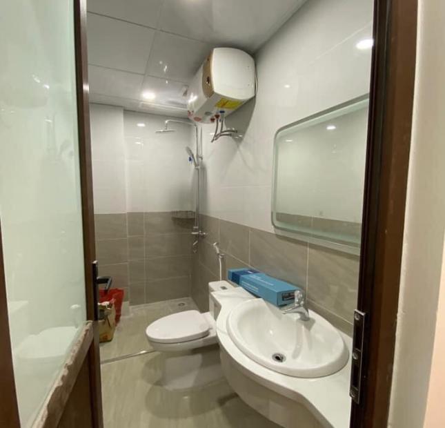 Nhà mới lô góc Thụy Khuê ngõ thông Hồ Tây lộng gió,5 tầng 49m2 giá 5 tỷ