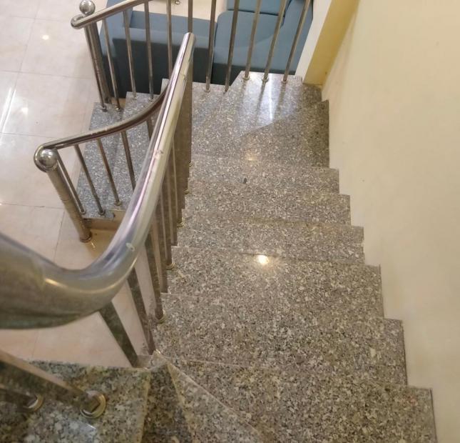 Bán nhà riêng tại Đường Lê Lợi, Hà Đông,33m2, 2 tầng giá 3.1 Tỷ lh 0333846866