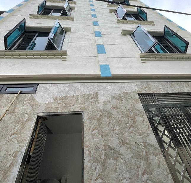 Bán nhà 4 tầng tại Đường Quang Trung, Hà Đông, diện tích 30m2 giá 3.4 Tỷ lh 0333846866
