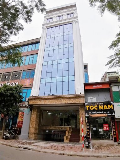 Bán tòa văn phòng 96m2 vip phố Thái Hà, Đống Đa 8T thang máy mặt tiền 6.5m ô tô dừng đỗ