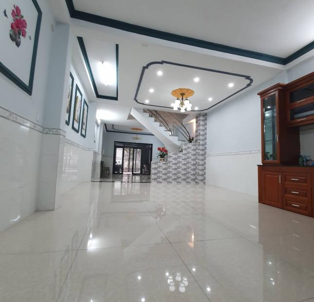 Bán nhà  gấp Mã Lò, Bình Tân 4 Tầng - 95m2 - Nhà nở Hậu.