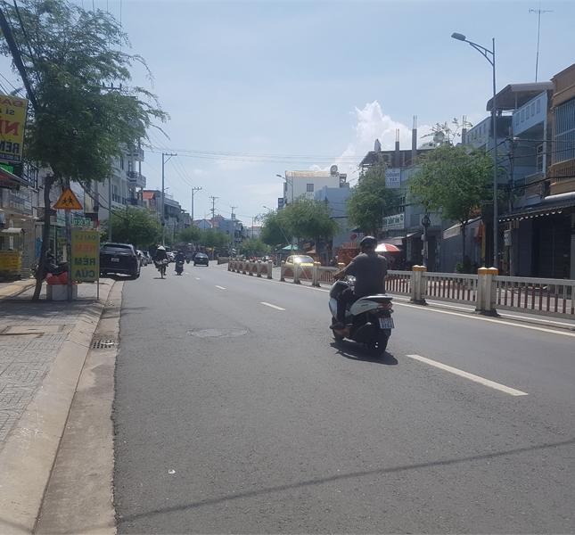 Cho thuê mặt bằng quán kinh doanh 250m2 đường 30/4, Vũng Tàu