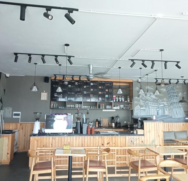 Chính chủ sang nhượng quán cafe tầng 5, 6 số 153 Nguyễn Viết Xuân, Hà Đông, Hà Nội.