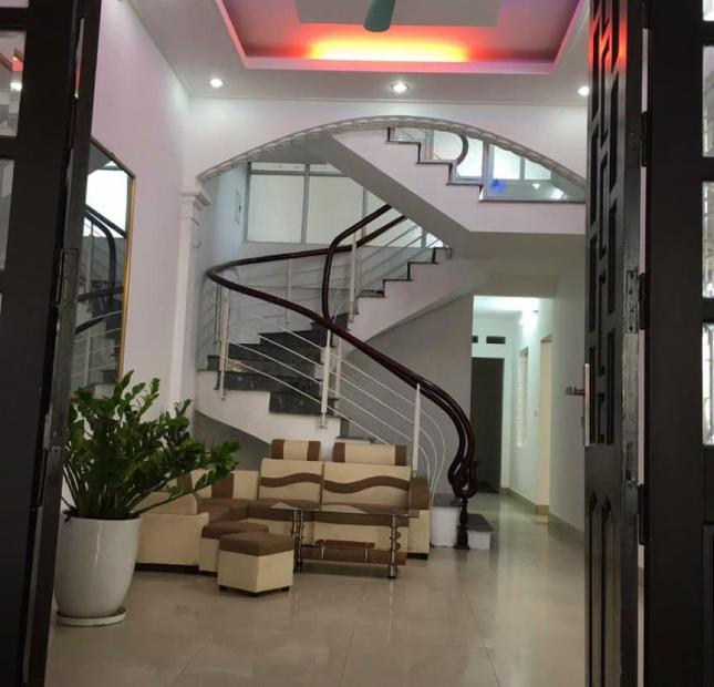 Bán nhà ngõ phố Vũ Hựu, ph Thanh Bình, TP HD, 115.7m2, 2 tầng, 3 ngủ, giá tốt 2.55 tỷ