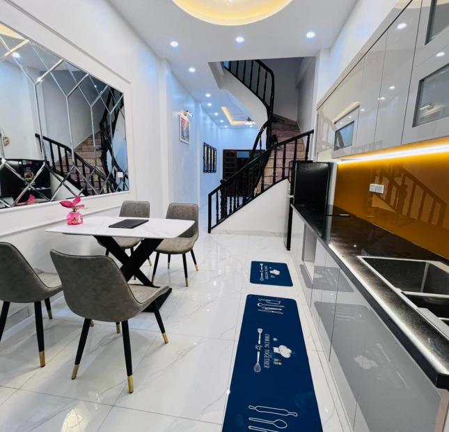 BÁN NHÀ 52M2 4 TẦNG FULL NỘI THẤT XỊN XÒ - OTO CÁCH 5M - PHÂN LÔ QUÂN ĐỘI LH 0333846866