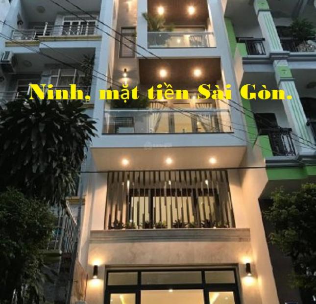 Nhà MT KD Thích Quảng Đức, P4, Phú Nhuận, 70m2, 4 tầng. Ninh mặt tiền.