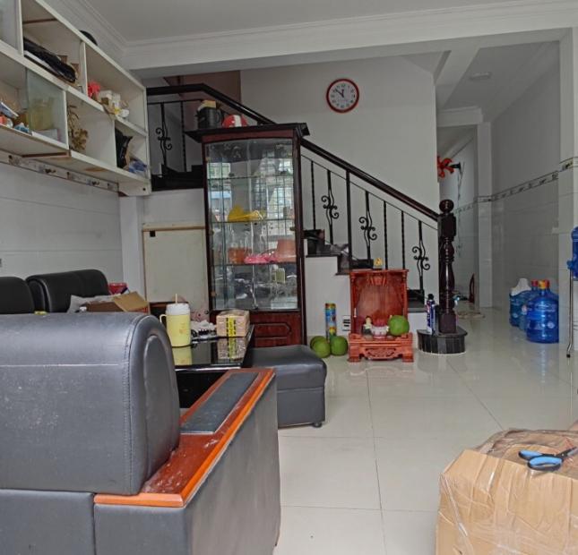 Bán nhà đường Âu Cơ hẻm 6m cách Mặt tiền chỉ 1 căn  