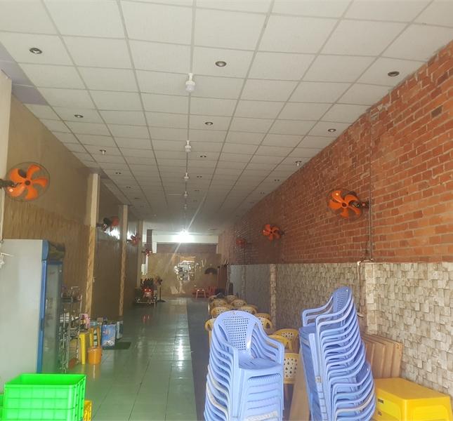 Cho thuê mặt bằng 300m2 ngã 5 Lê Hồng Phong, Vũng Tàu