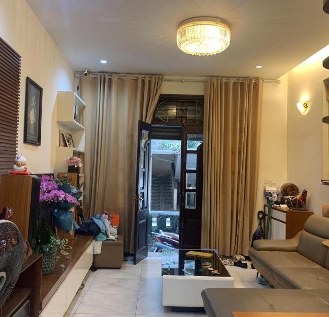 Phân lô, OTO, 2 Thoáng,Ngõ rộng sạch, An ninh, Thái Thịnh 55m2, 6.5 tý