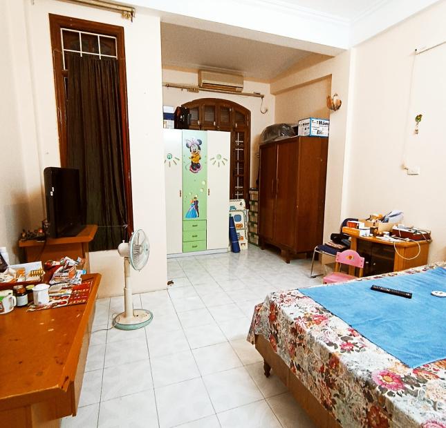 CHÍNH CHỦ BÁN NHÀ NGÕ 72 TÔN THẤT TÙNG, NHÀ MỚI ĐẸP 5 TẦNG 72M2X 7.6 TỶ