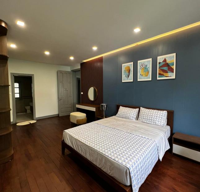 Đẳng cấp thượng lưu,bán biệt thự 5* đường Tô Ngọc Vân quận Tây Hồ,hàng xóm Đại Sứ.Dt 120m2 , 37 tỷ