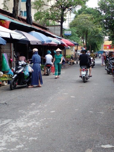 Chuyển công tác, bán gấp nhà Cầu Diễn, 4t, 70m, gara, kd, ô tô tránh, 11.65 tỷ, 0974687037