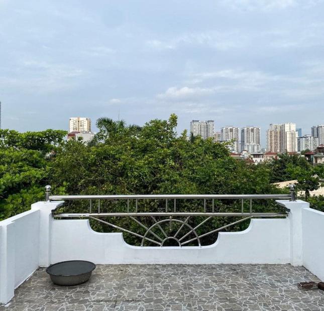 Chuyển công tác, bán gấp nhà Cầu Diễn, 4t, 70m, gara, kd, ô tô tránh, 11.65 tỷ, 0974687037