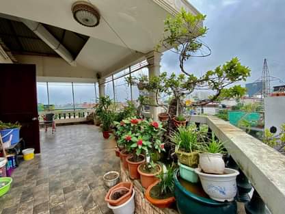 Bán nhà Nguyễn Hoàng Tôn – Tây Hồ DT 45 m2 MT 4m xây 6 tầng giá 9 tỷ