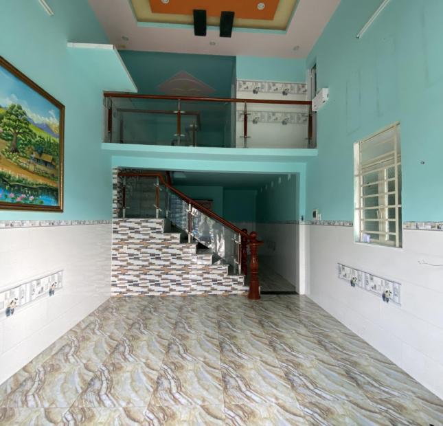 kinh doanh nhà hàng trên sài gòn thiếu vốn nên bán 16 phòng trọ và 600m2 đất chỉ 800tr