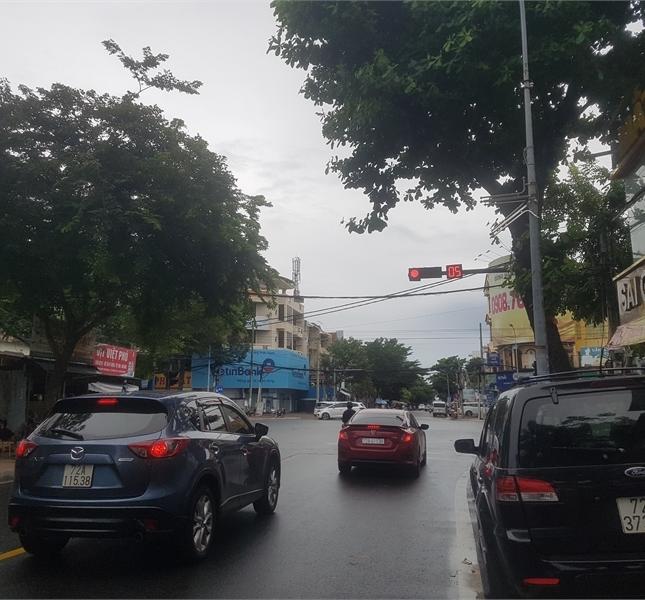 Cho thuê mặt bằng đường trương công định p7, tpvt ngã tư đông đúc