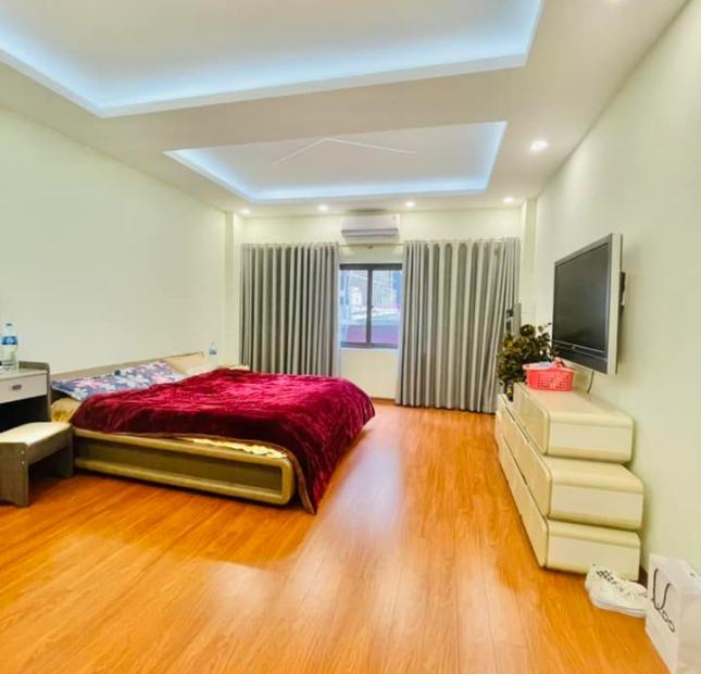 Bán gấp nhà Láng Hạ, ô tô đỗ gần, Kinh Doanh, lô góc, DT 68m2 x MT 5m, Giá 9.5 tỷ