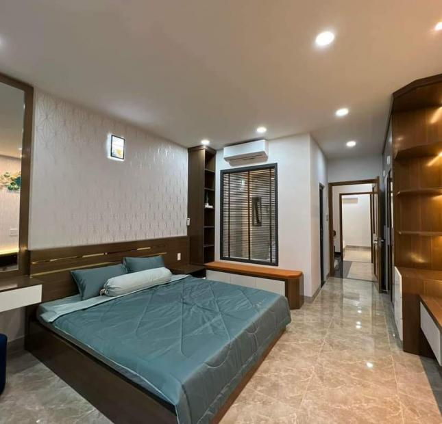 Bán Nhà Mới 5 Tầng Đường Xe Hơi Tránh Nguyễn Tư Giản, Gò Vấp 70m2 chỉ 10,5 tỷ