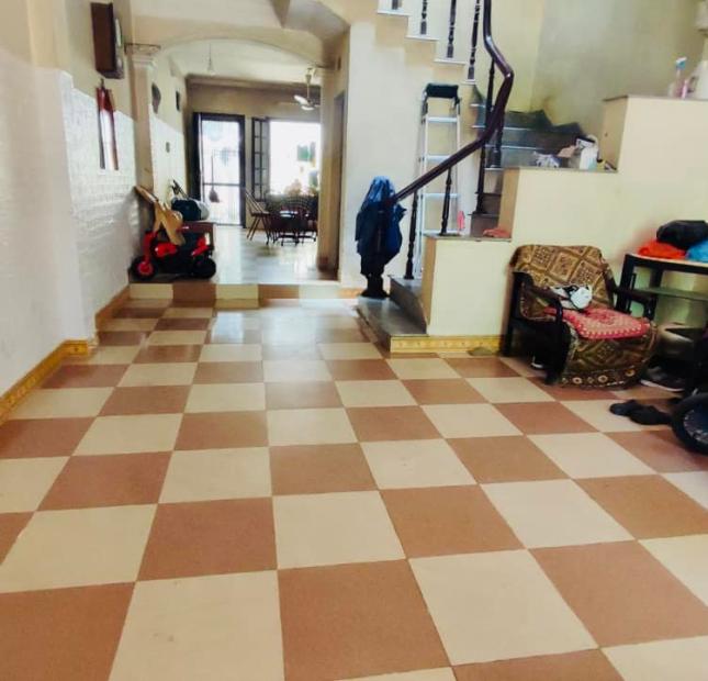 Bán nhà Kim Ngưu, Lô Góc 3 thoáng, Ở Sướng, gần phố, 55m2, 6.5 tỷ