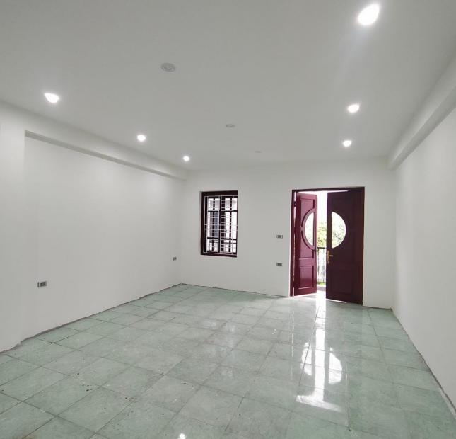 Bán Nhà Tôn Đức Thắng,NGÕ KINH DOANH-BA LÀN Ô TÔ TRÁNH-NHÀ LÔ, 60m2, 16.5 tỷ