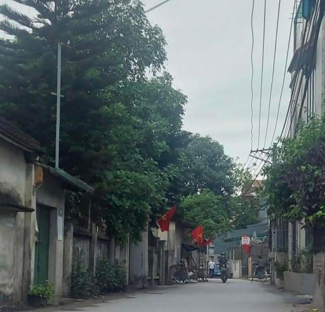 Yên Bệ, Hoài Đức đất đẹp lô góc, nở hậu, gần ô tô, ngõ thông sạch đẹp.