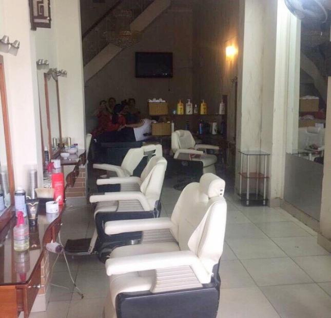 Bán nhà mặt phố Hoà Mã 42m Vừa ở vừa kinh doanh giá rẻ