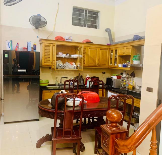 Bán nhà Thái Hà Lô góc,Phân Lô-Ô TÔ-KINH DOANH Đỉnh-40M2,nhỉnh 8 tỷ