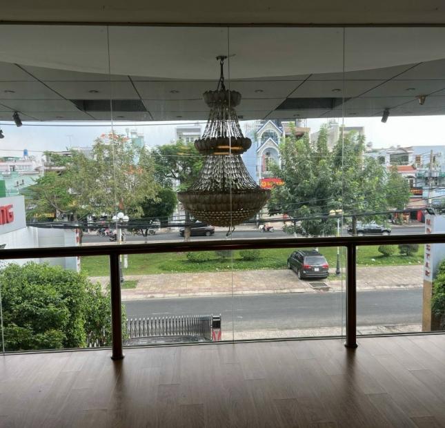 Mặt tiền nhà hàng tiệc cưới ngay Tây Thạnh, Lưu Chí Hiếu (D9 cũ) P. Tây Thạnh, Q. Tân Phú.(20x50)