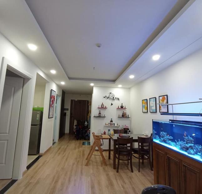 Bán nhanh Chung cư Imperia Plaza Giải Phóng DT 70m2 tầng VIP full nội thất giá chỉ hơn 2 tỷ