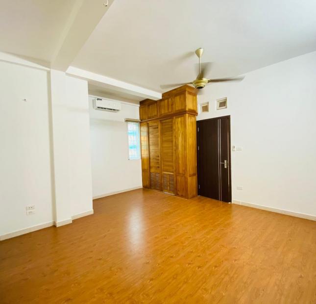 Kinh Doanh,Lô Góc,O tô đỗ cửa, An Ninh, tại Tây Sơn,65m2x3Tầng,9.5Tỷ