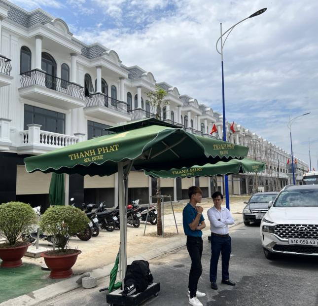 NHANH TAY SỞ HỮU NGAY NHÀ PHỐ - SHOPHOUSE THĂNG LONG 2 – BÌNH DƯƠNG VỚI GIÁ TỐT NHẤT , CÁCH QL13