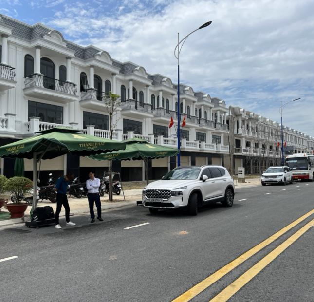 NHANH TAY SỞ HỮU NGAY NHÀ PHỐ - SHOPHOUSE THĂNG LONG 2 – BÌNH DƯƠNG VỚI GIÁ TỐT NHẤT , CÁCH QL13