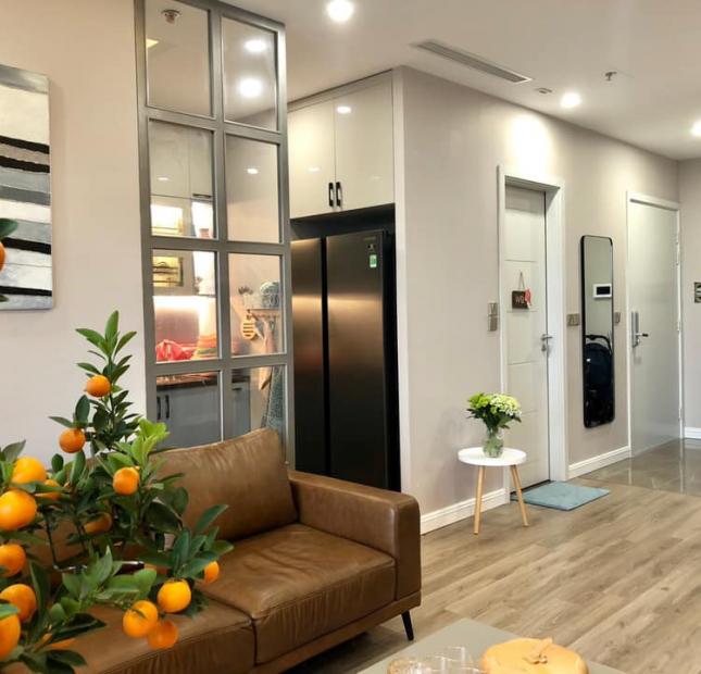 Thang máy,kinh doanh,70m2–7,2 tỷ,nhà quá rẻ Trường Chinh,LH:0868181683