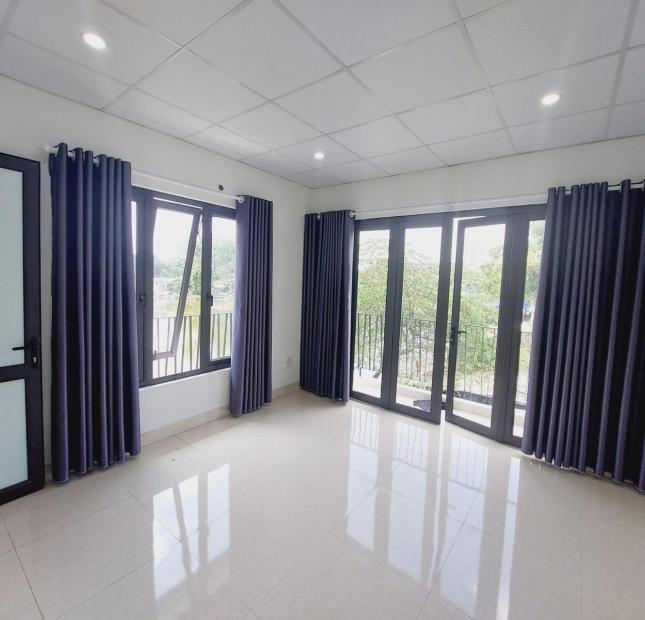 Bán nhà Xã Đàn, Lô Góc, Kinh Doanh, 5 tầng x 50m2, 5.7 tỷ