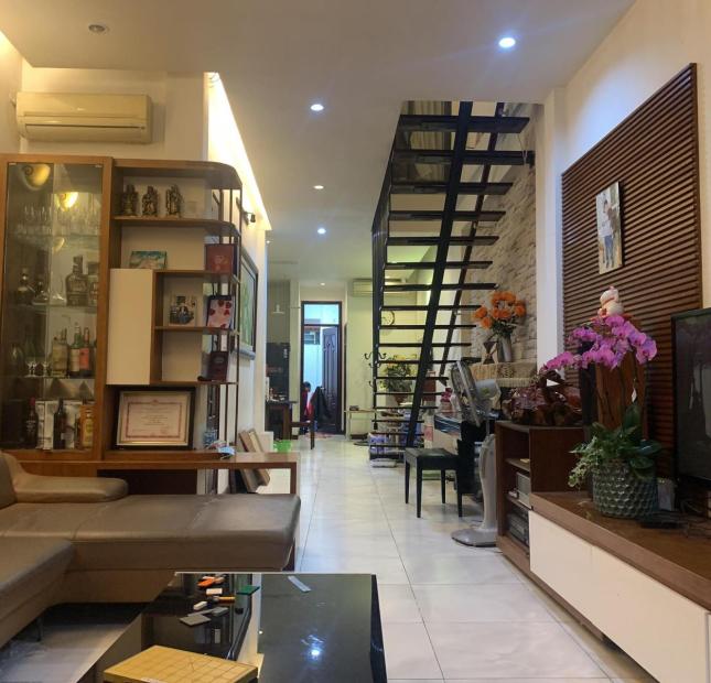 OTO, 2 Thoáng,Phân lô,Ngõ rộng sạch, An ninh, Thái Thịnh 55m2, 6.5 tý