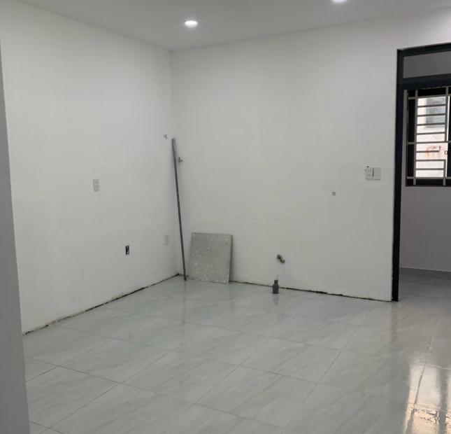 Bán nhà hẻm đường Nơ Trang Long phường 13 quận Bình Thạnh, diện tích 44m2