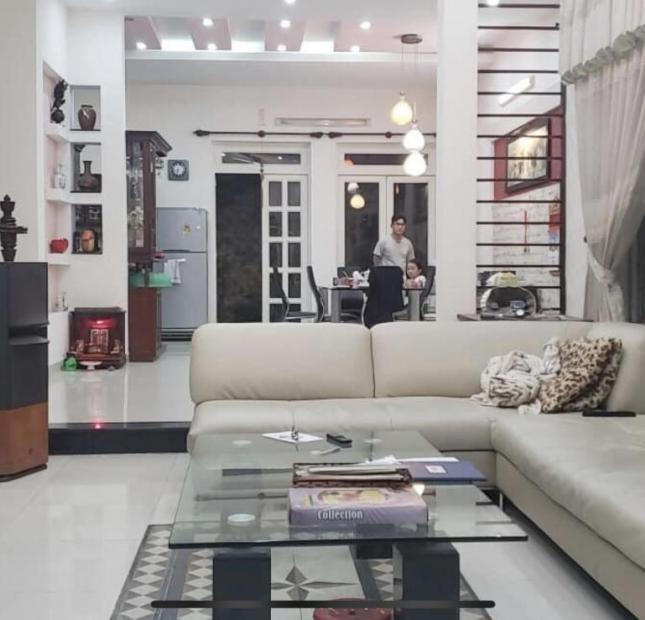 Bán Biệt Thự 4Tầng Quang Trung Gò Vấp- HXT 12m 1 Trục Thẳng- 143m2- 8,4x17m- Chỉ: 18,9 Tỷ        
